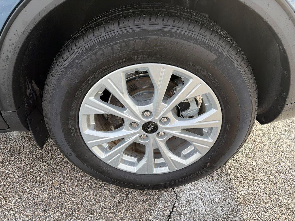 used 2025 Ford Escape car, priced at $22,100