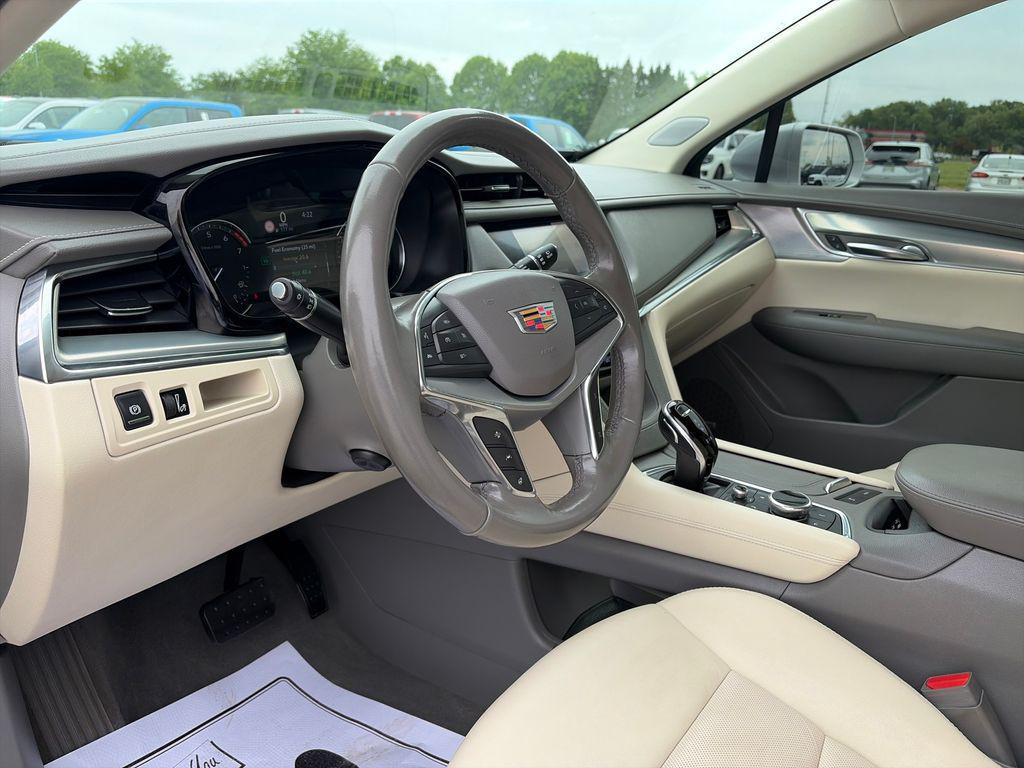 used 2020 Cadillac XT5 car, priced at $24,298