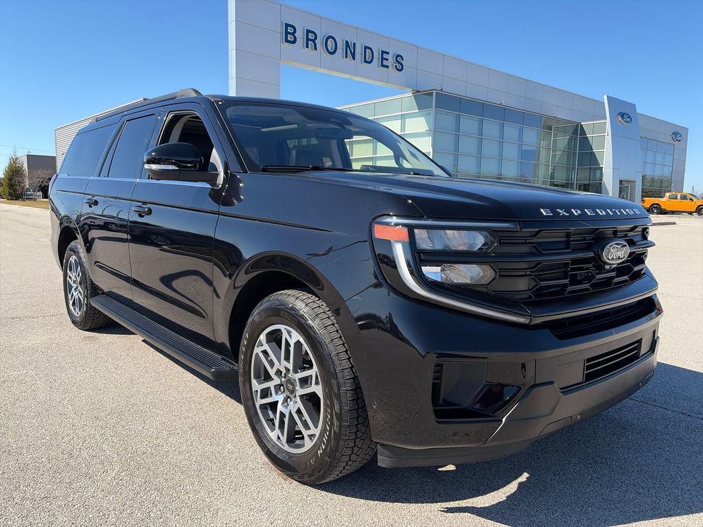 used 2025 Ford Expedition Max car, priced at $59,900