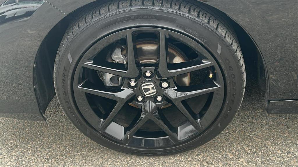 used 2025 Honda Civic car, priced at $25,585