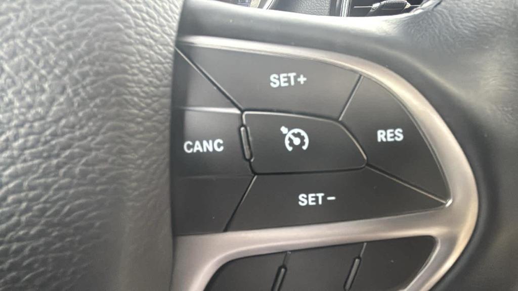 used 2019 Jeep Grand Cherokee car, priced at $17,988