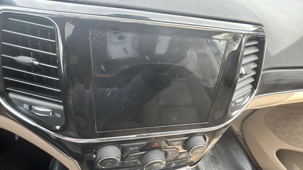 used 2019 Jeep Grand Cherokee car, priced at $17,988