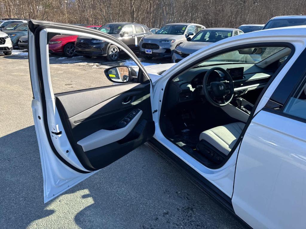 new 2026 Honda Accord car, priced at $32,345