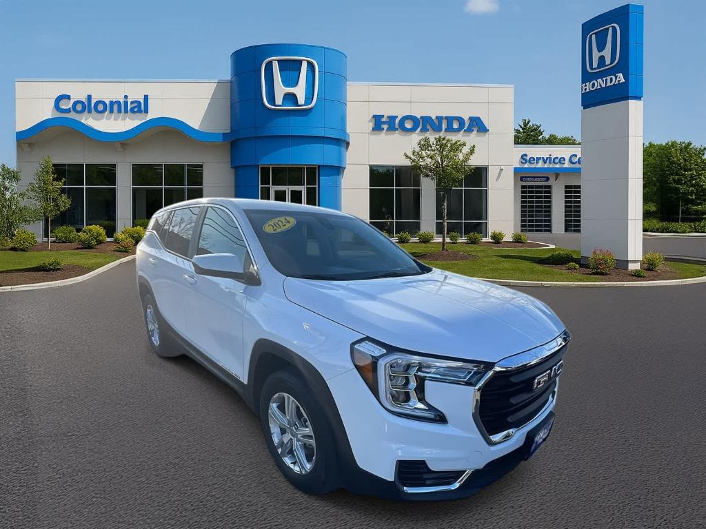 used 2024 GMC Terrain car, priced at $22,549