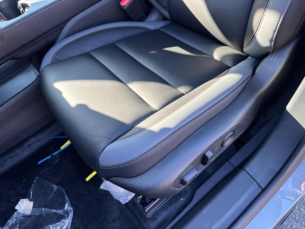 new 2026 Honda Prologue car, priced at $55,995