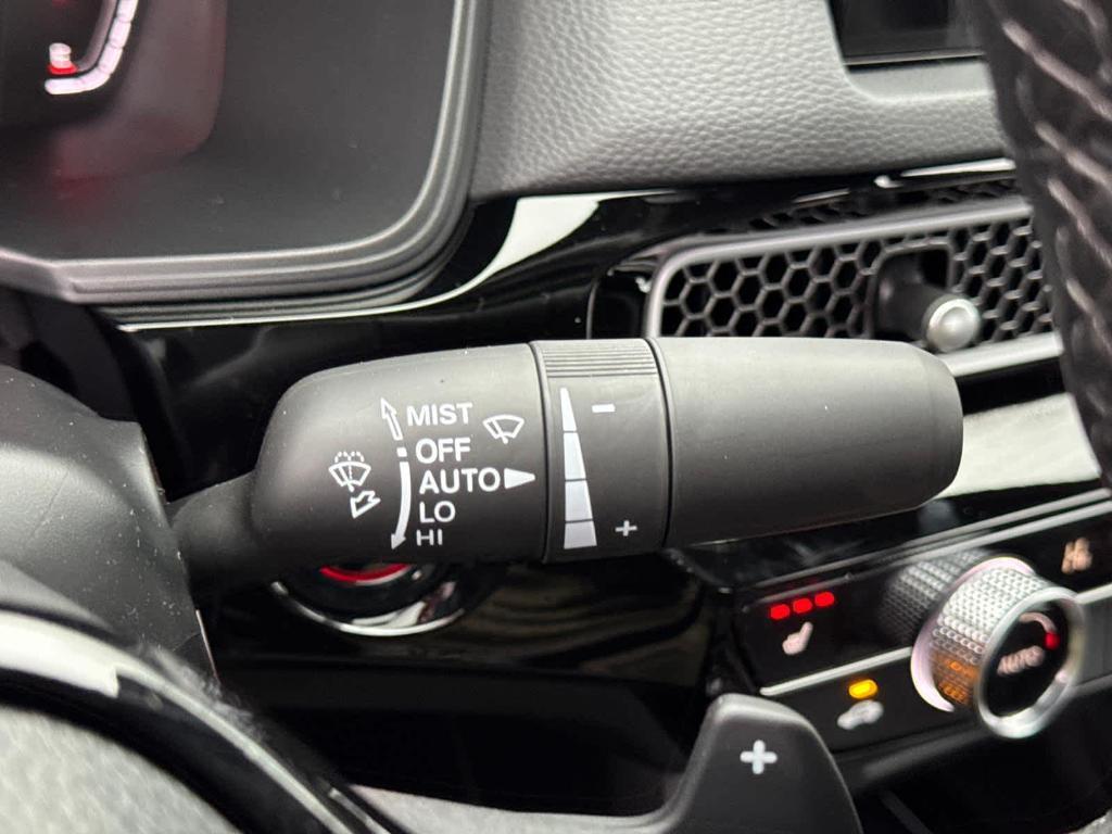 new 2026 Honda Civic Hybrid car, priced at $33,945