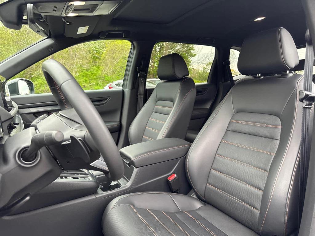 used 2024 Honda CR-V Hybrid car, priced at $37,094