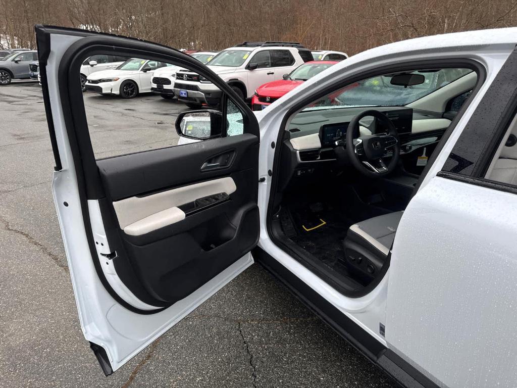 new 2026 Honda Prologue car, priced at $51,450