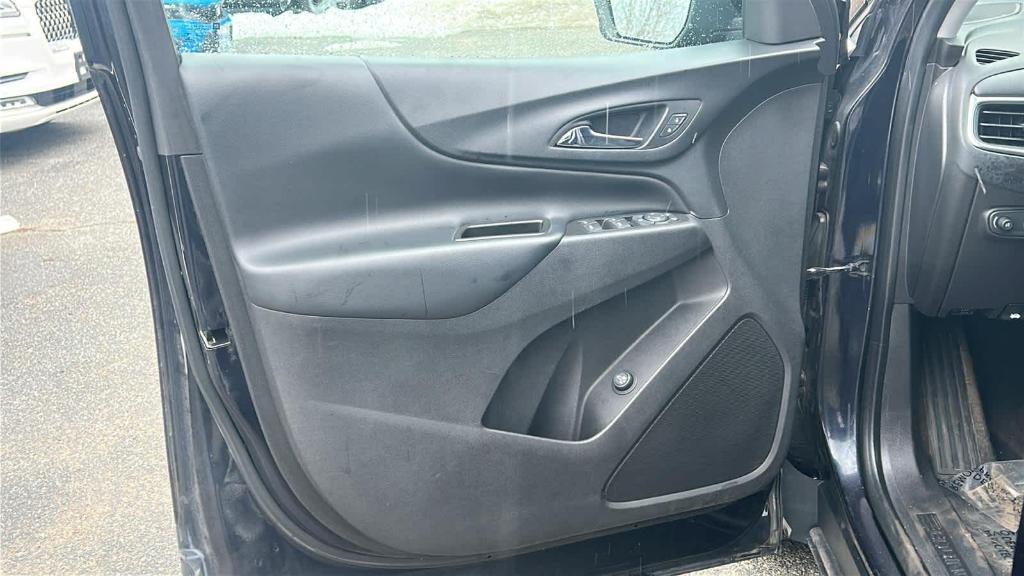 used 2020 Chevrolet Equinox car, priced at $17,395