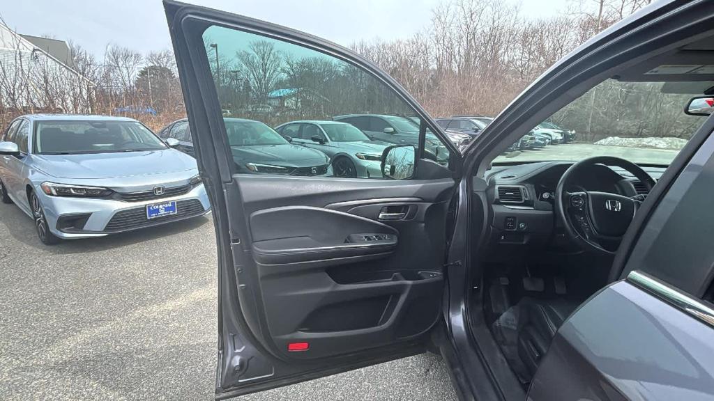 used 2018 Honda Pilot car, priced at $21,988