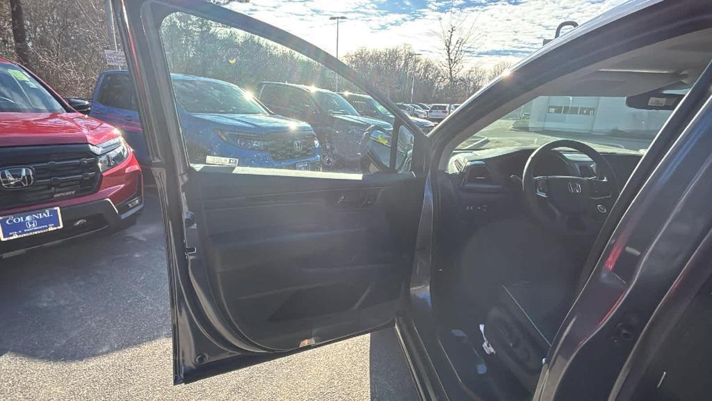 new 2026 Honda Odyssey car, priced at $53,190