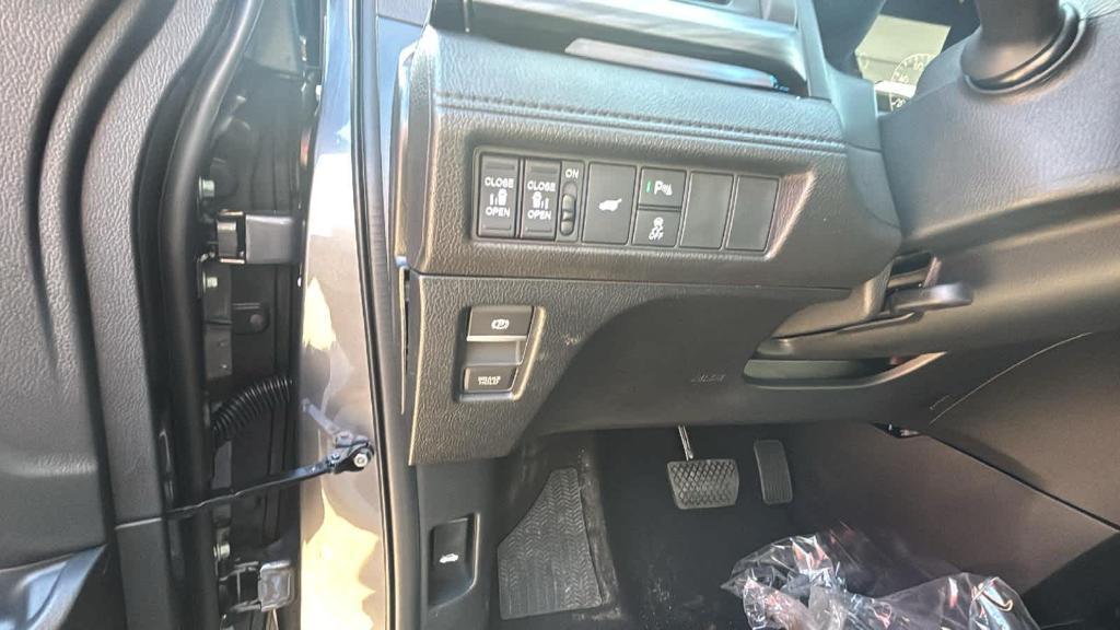 new 2026 Honda Odyssey car, priced at $53,190