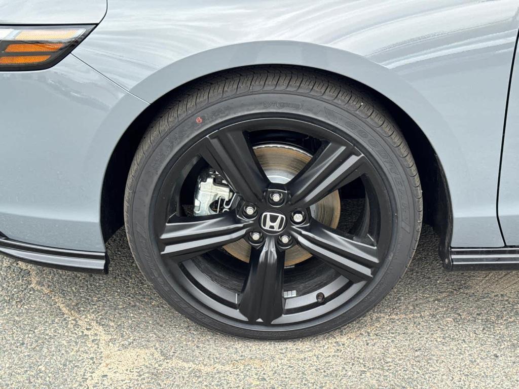 new 2026 Honda Accord Hybrid car, priced at $37,145