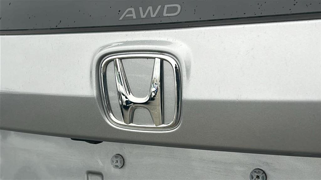 used 2024 Honda CR-V car, priced at $30,694