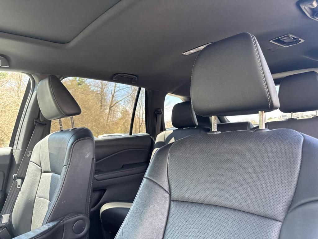 used 2023 Honda Passport car, priced at $29,988