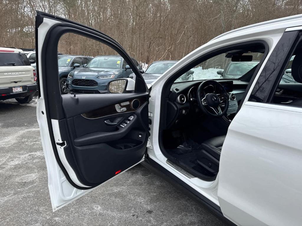 used 2020 Mercedes-Benz GLC 300 car, priced at $21,788