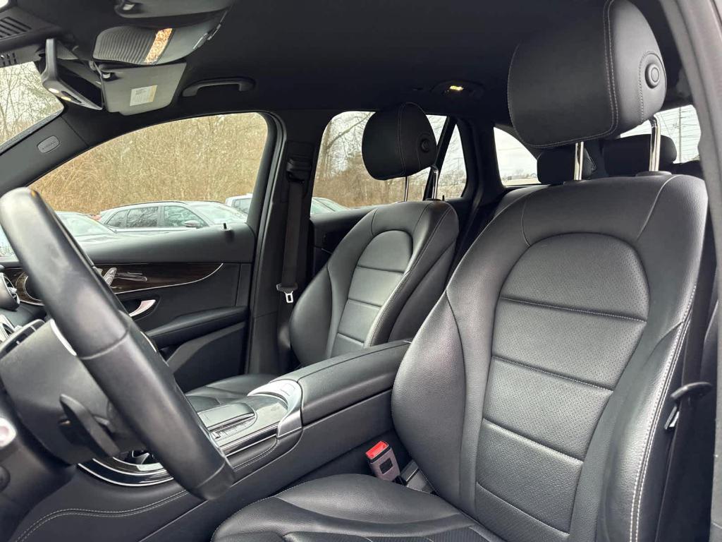 used 2020 Mercedes-Benz GLC 300 car, priced at $21,788