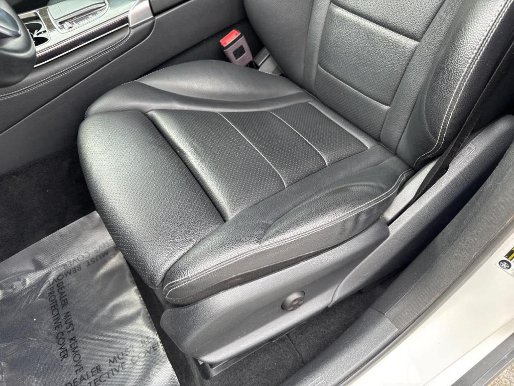 used 2020 Mercedes-Benz GLC 300 car, priced at $21,788