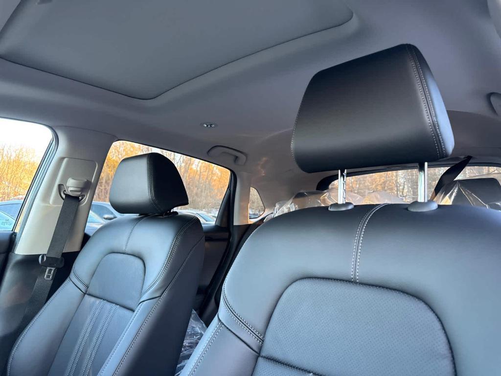 new 2026 Honda HR-V car, priced at $33,455