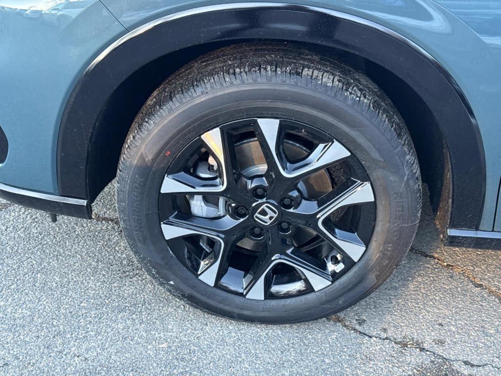 new 2026 Honda HR-V car, priced at $33,455
