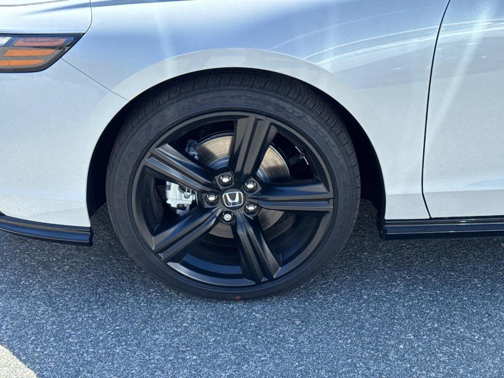 new 2026 Honda Accord Hybrid car, priced at $37,145
