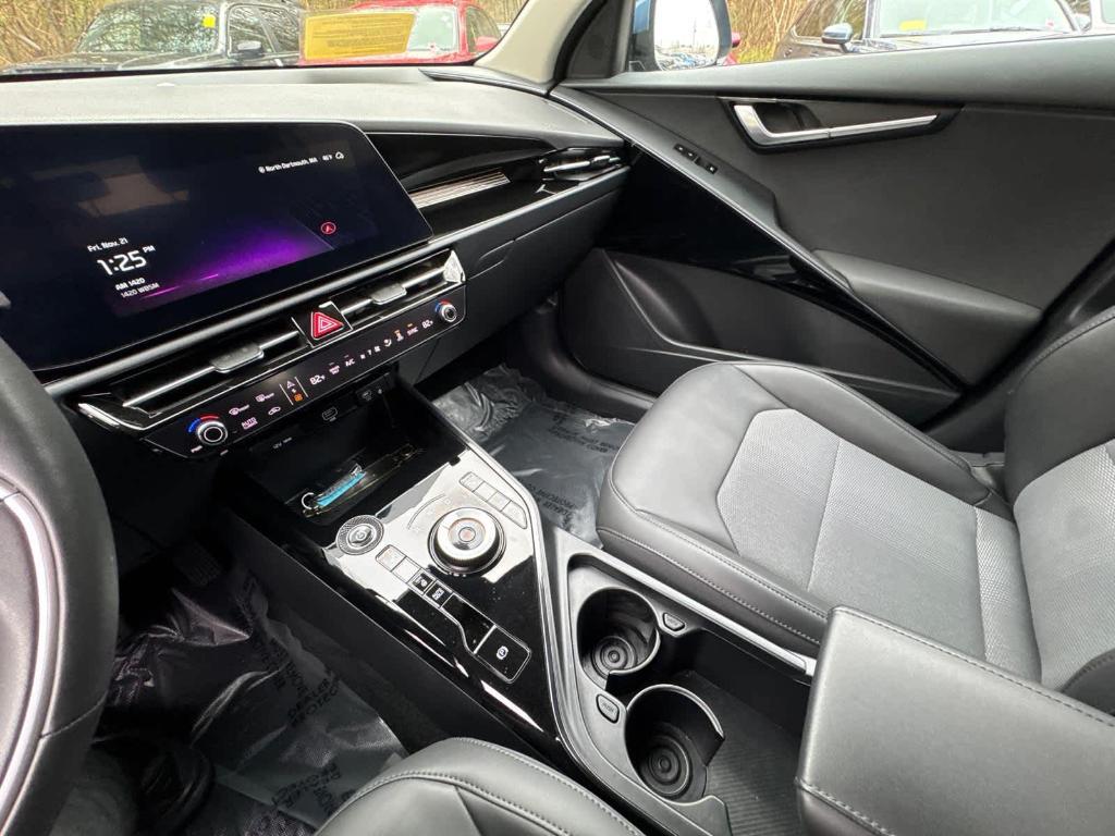 used 2025 Kia Niro EV car, priced at $25,788