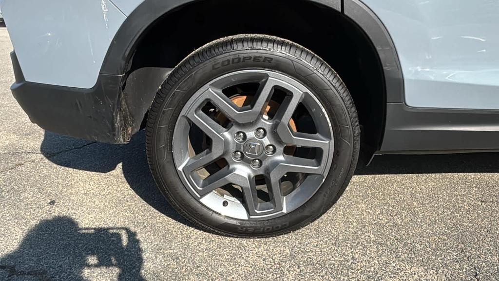 used 2023 Honda Passport car, priced at $30,988