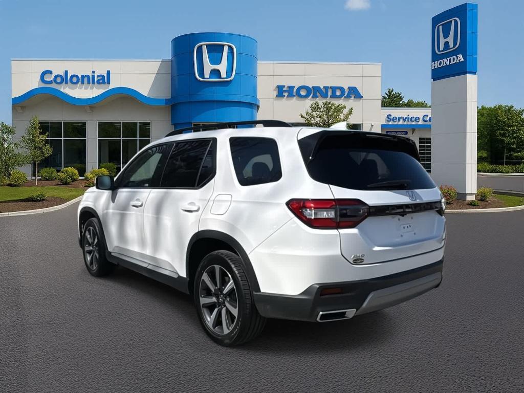 used 2023 Honda Pilot car, priced at $36,949