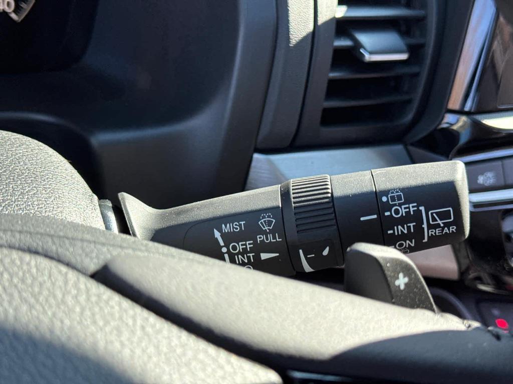 new 2026 Honda Odyssey car, priced at $45,705