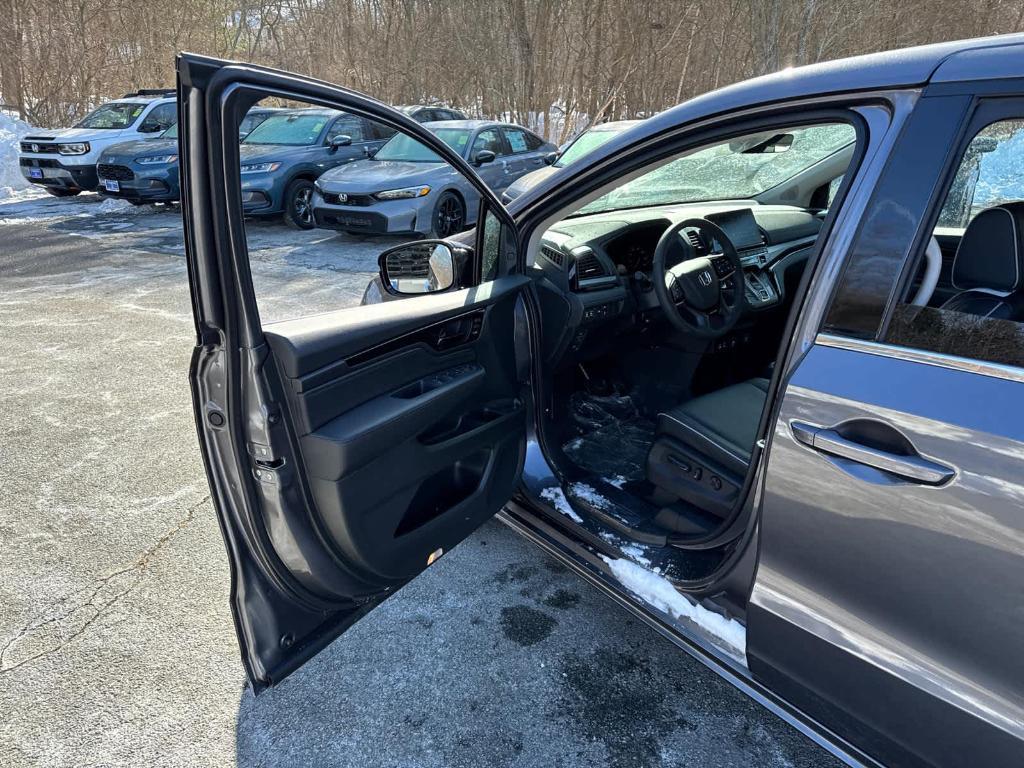 new 2026 Honda Odyssey car, priced at $53,190