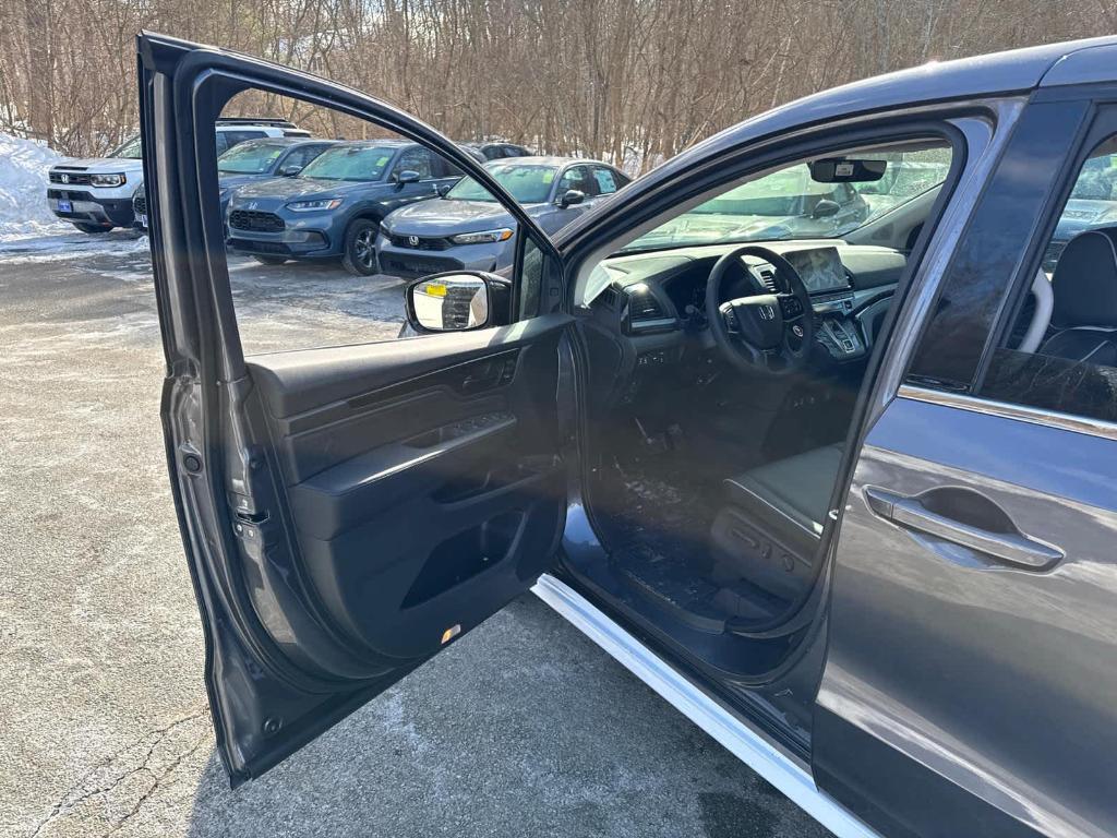 new 2026 Honda Odyssey car, priced at $53,190