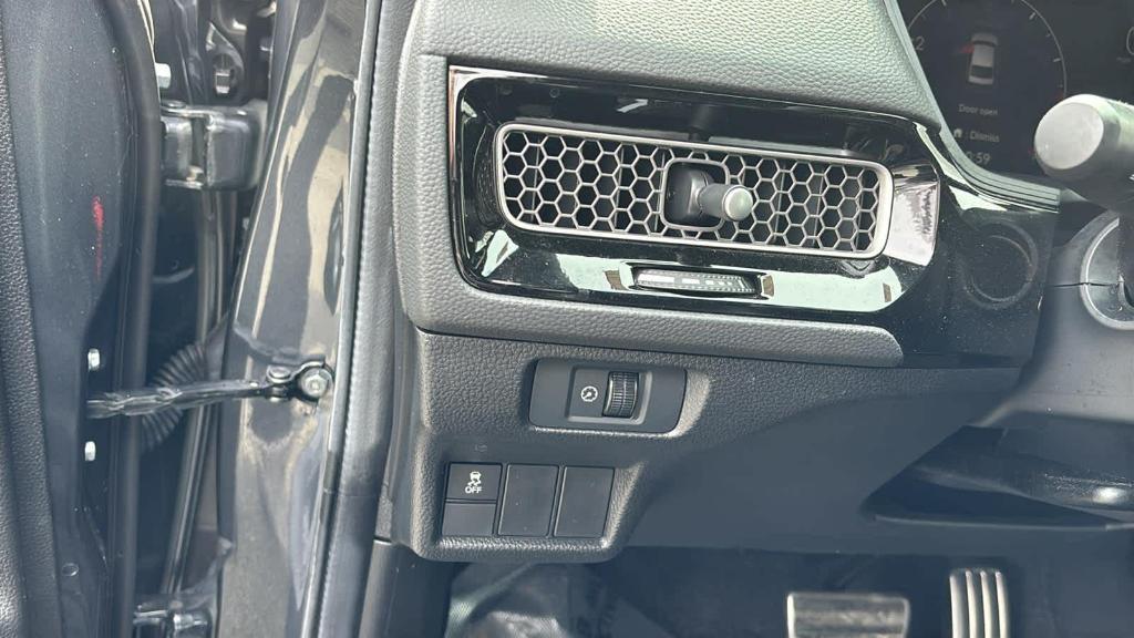 used 2025 Honda Civic car, priced at $25,991