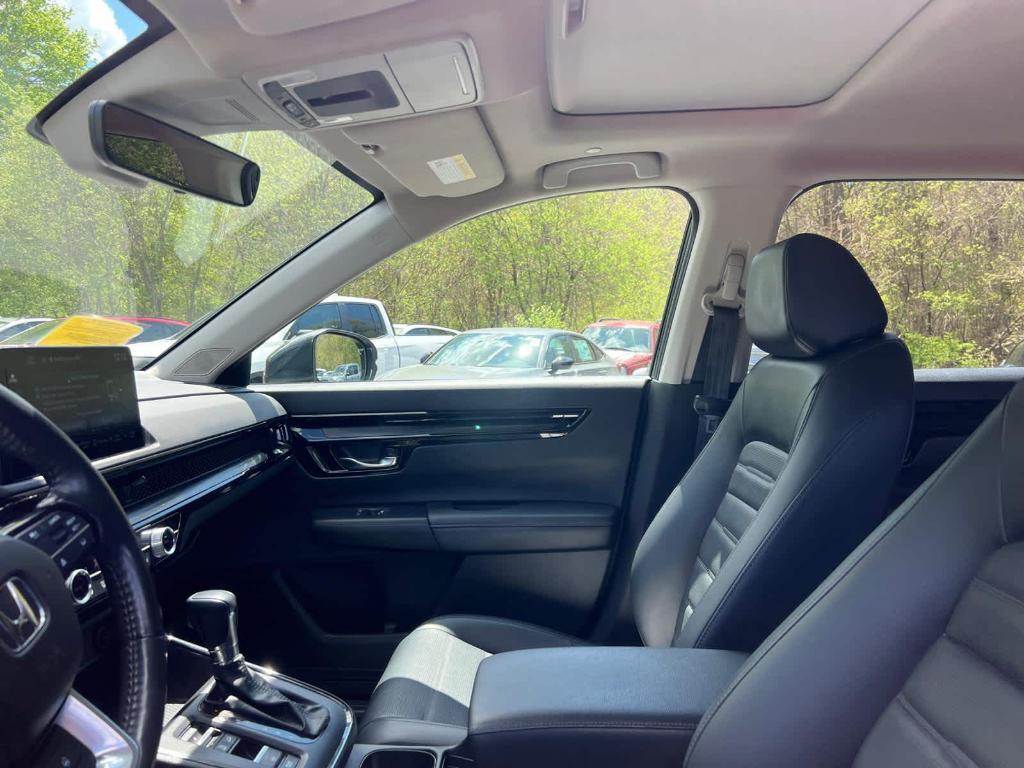 used 2024 Honda CR-V car, priced at $34,598