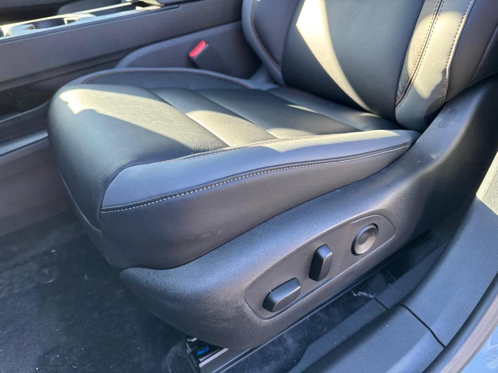 new 2025 Honda Prologue car, priced at $56,195