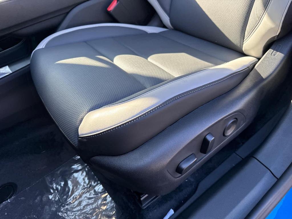 new 2025 Honda Prologue car, priced at $59,850