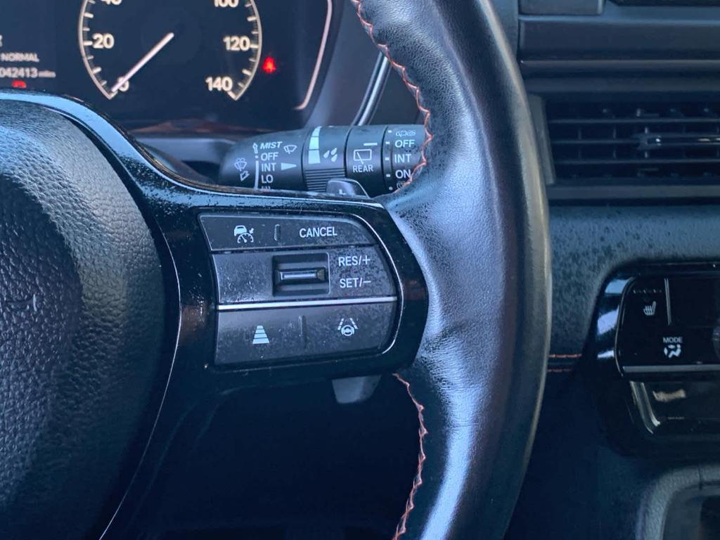 used 2025 Honda Pilot car, priced at $41,125