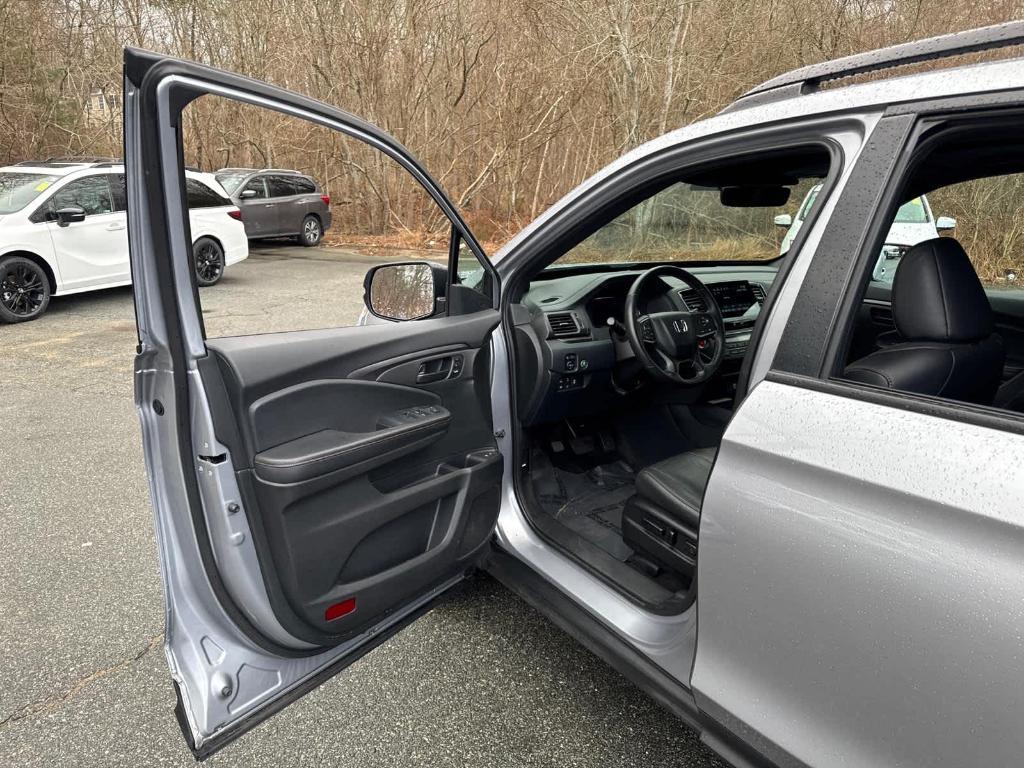 used 2023 Honda Passport car, priced at $31,988