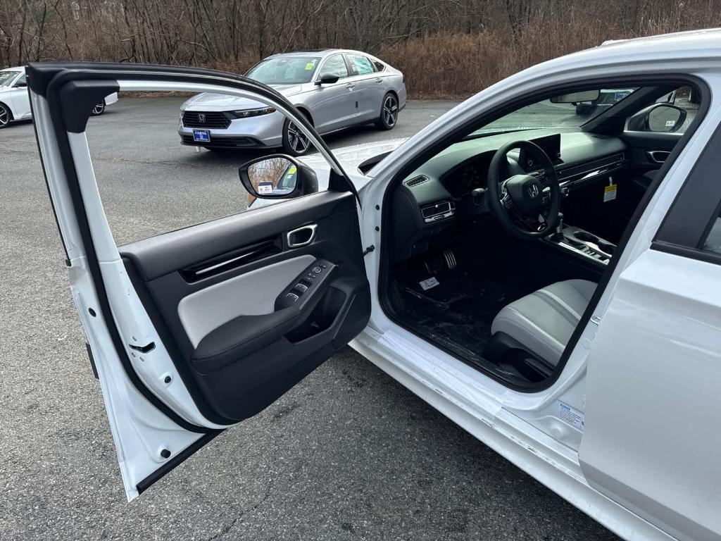 new 2026 Honda Civic Hybrid car, priced at $30,945