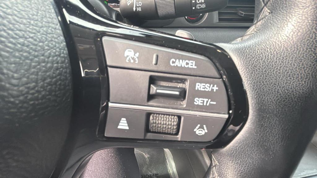 used 2025 Honda Pilot car, priced at $44,799