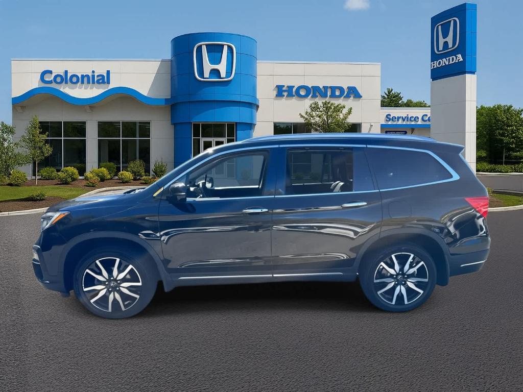 used 2022 Honda Pilot car, priced at $31,495