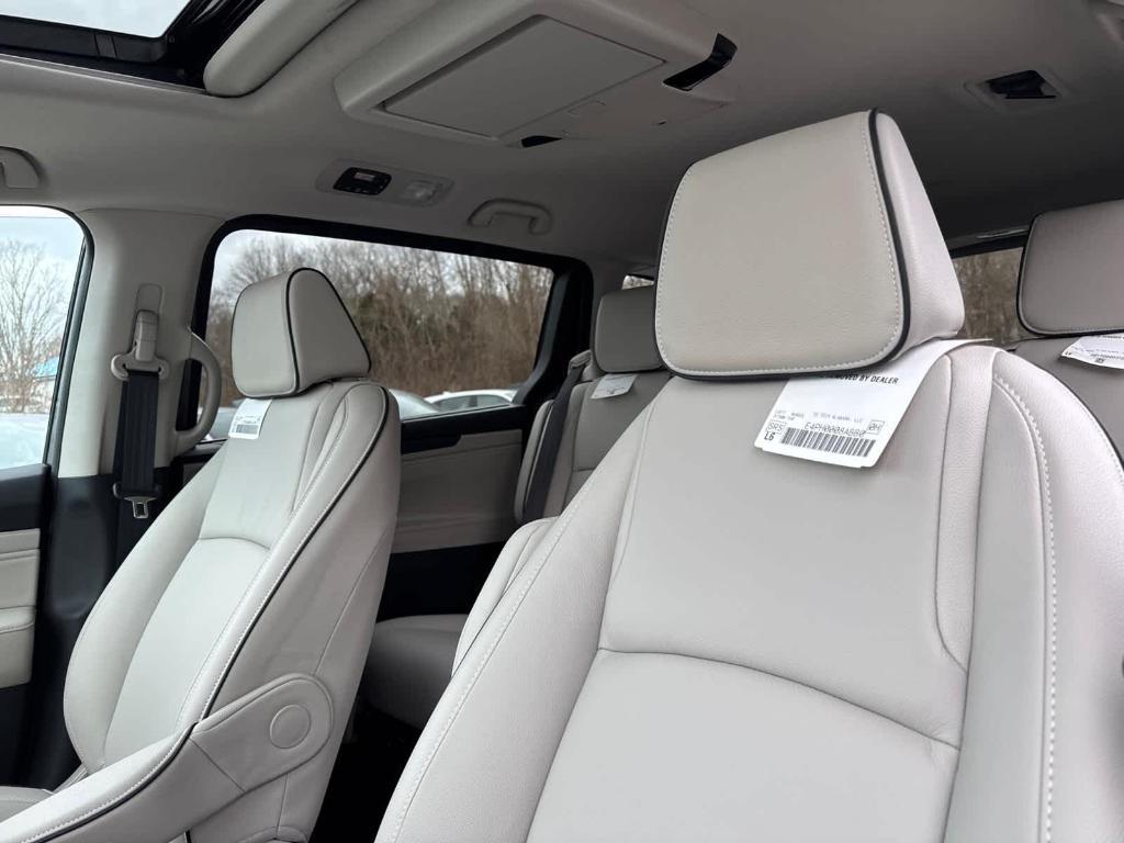 new 2026 Honda Odyssey car, priced at $49,585