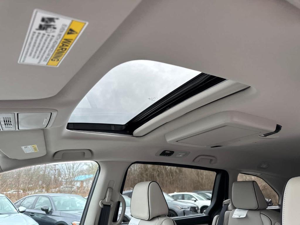 new 2026 Honda Odyssey car, priced at $49,585