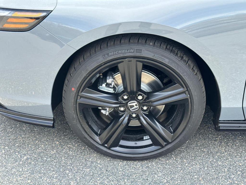 new 2026 Honda Accord Hybrid car, priced at $37,145