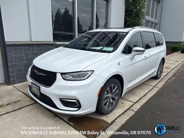 used 2022 Chrysler Pacifica Hybrid car, priced at $28,186