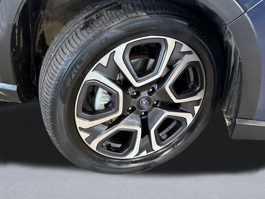 used 2024 Subaru Ascent car, priced at $35,991