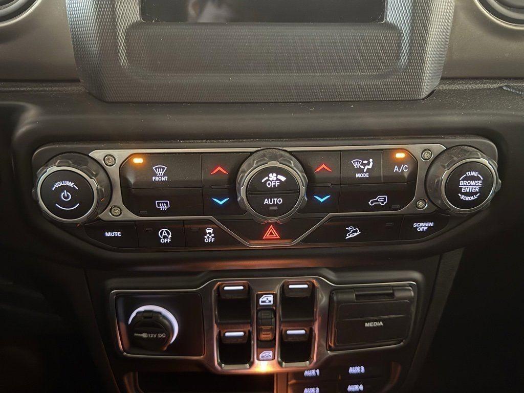 used 2020 Jeep Wrangler Unlimited car, priced at $24,997