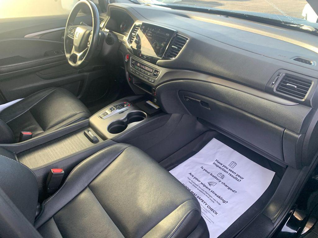 used 2022 Honda Pilot car, priced at $27,634