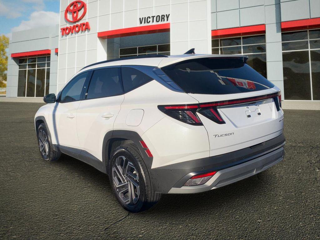 used 2025 Hyundai TUCSON Hybrid car, priced at $33,840