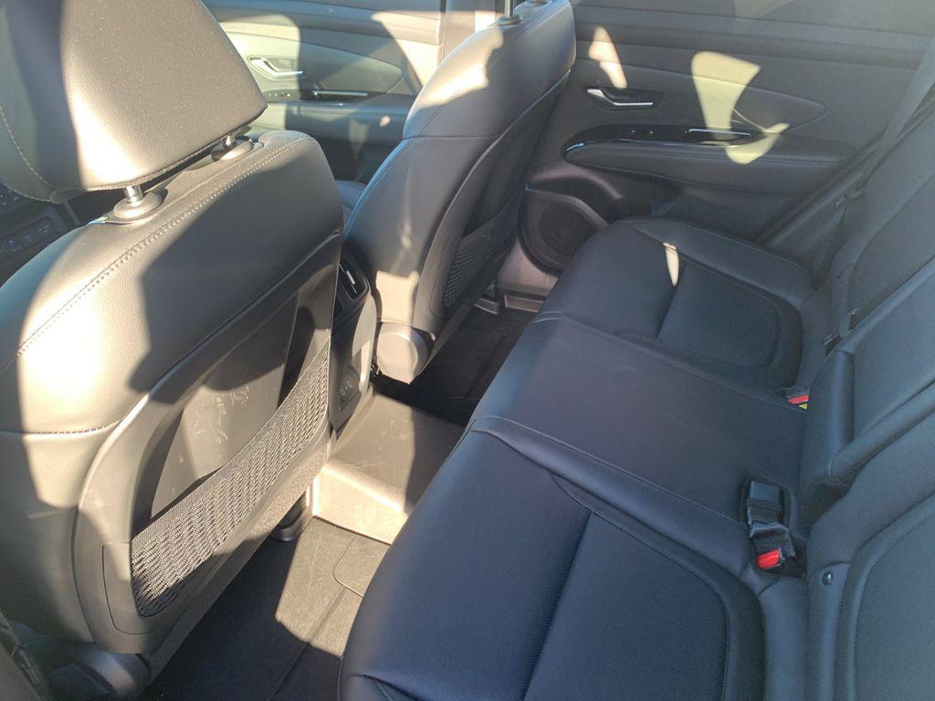 used 2025 Hyundai TUCSON Hybrid car, priced at $33,840