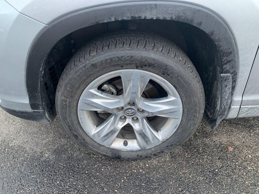 used 2018 Toyota Highlander car, priced at $27,991